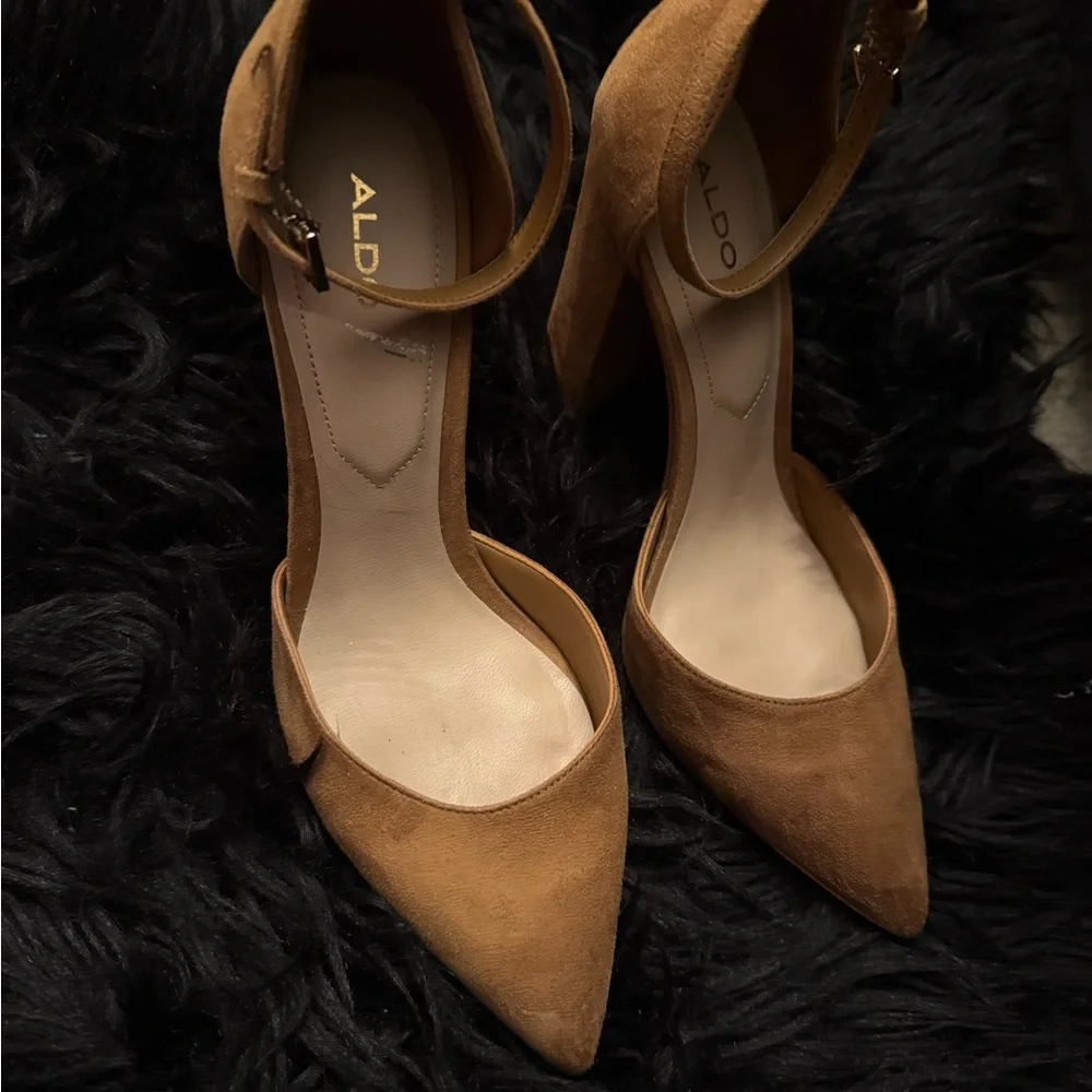 Aldo Women's Nicholes Suede Block Heel Pumps - Picture 9 of 10
